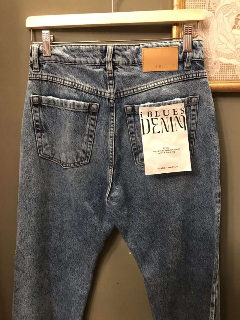 Jeans denim a zampa I-Blues nuova collezione 2024 - immagine 3