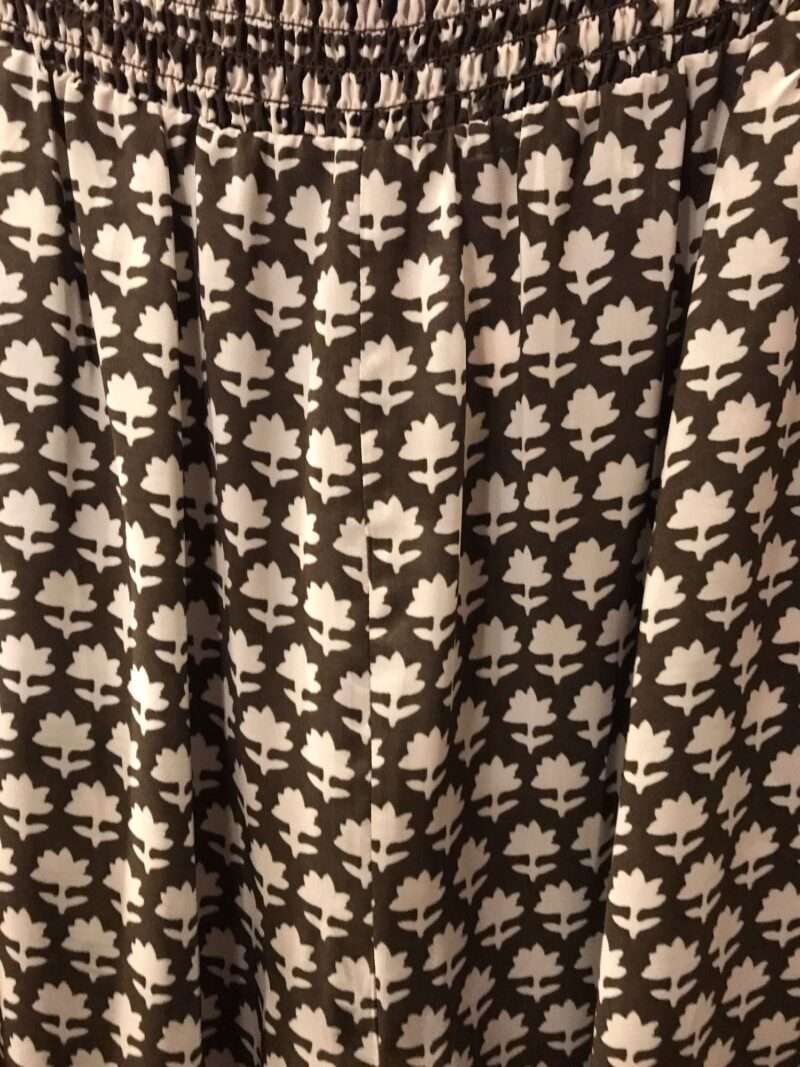 Pantaloni fluidi con fantasia India - immagine 4