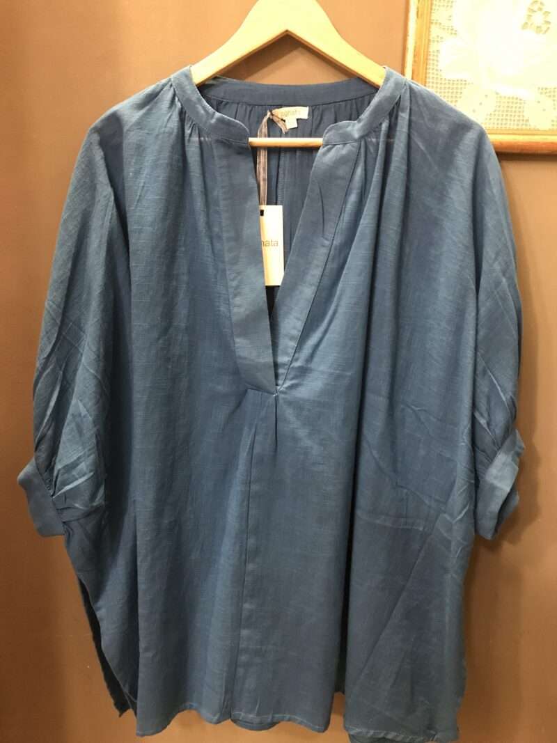 Blusa oversize in cotone leggero color blu brand Aghata