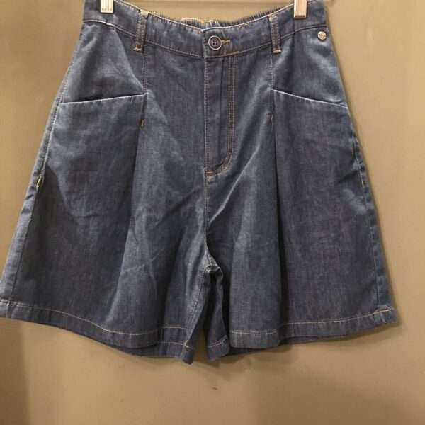 Pantaloncino in cotone chambray lunghezza ginocchio