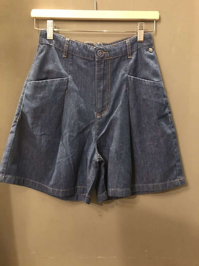 Pantaloncino in cotone chambray lunghezza ginocchio