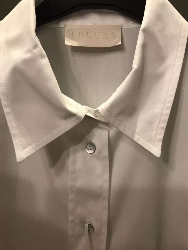 Camicia classic style Iblues nuova collezione S/S 2025 - immagine 2